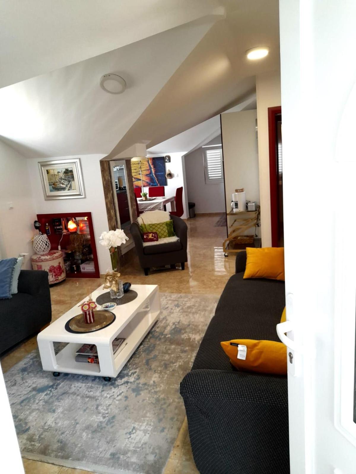 Apartments Marcus & Pascal Sibenik Ngoại thất bức ảnh